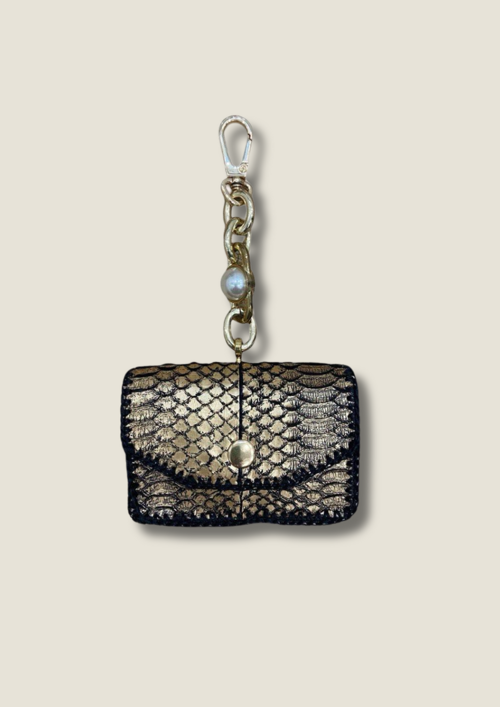 Cardholder with gold chain and swivel hook Card holder Malusha Shop.