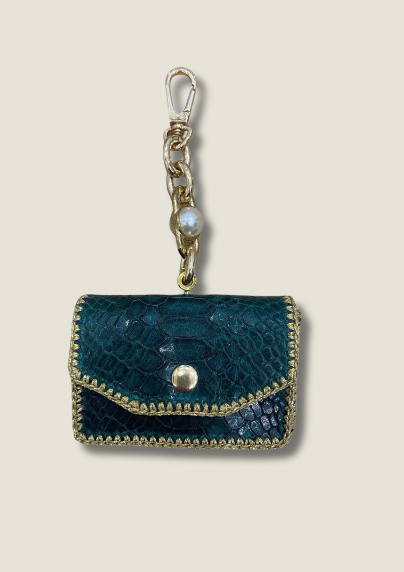 Cardholder with gold chain and swivel hook Card holder Malusha Shop.