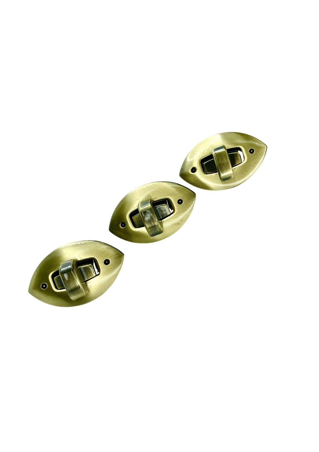 Eye-shape  twist lock Twist lock Malusha Shop.