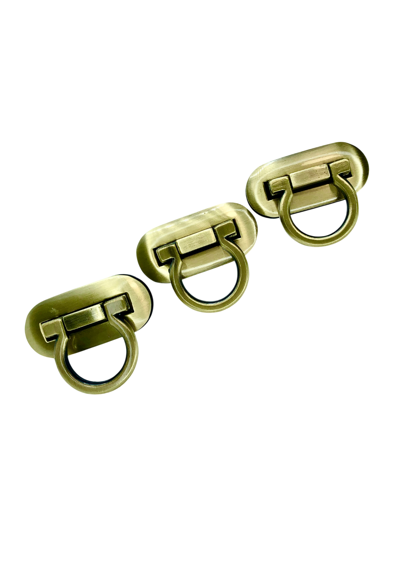 Oval Ferragamo style flip lock Flip lock Malusha Shop.