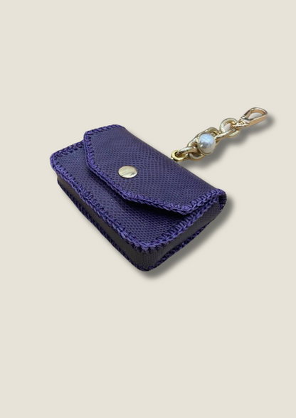 Cardholder with gold chain and swivel hook