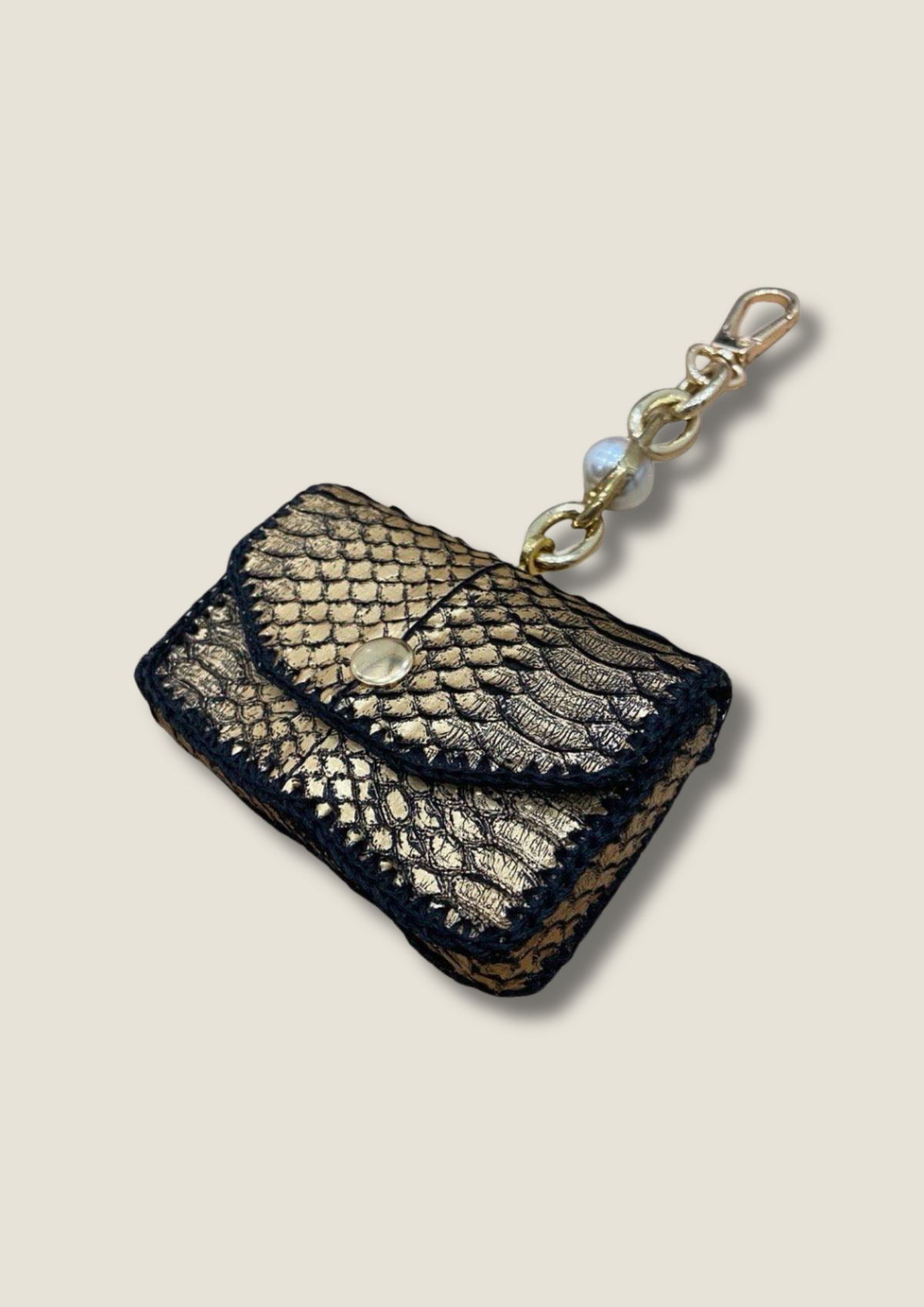 Cardholder with gold chain and swivel hook Card holder Malusha Shop.