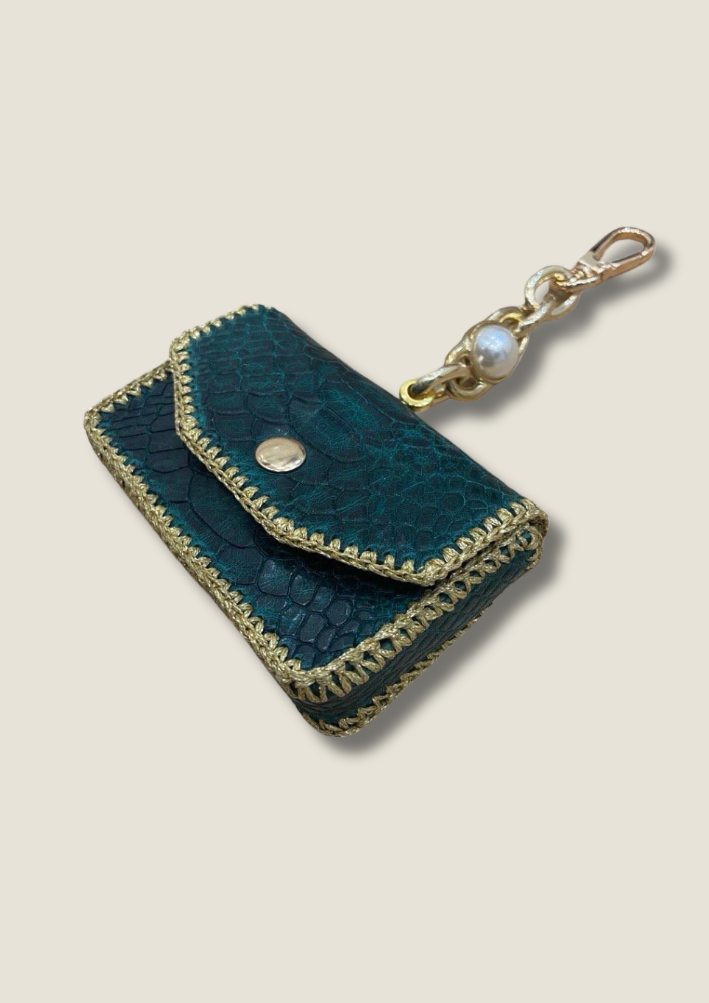 Cardholder with gold chain and swivel hook Card holder Malusha Shop.