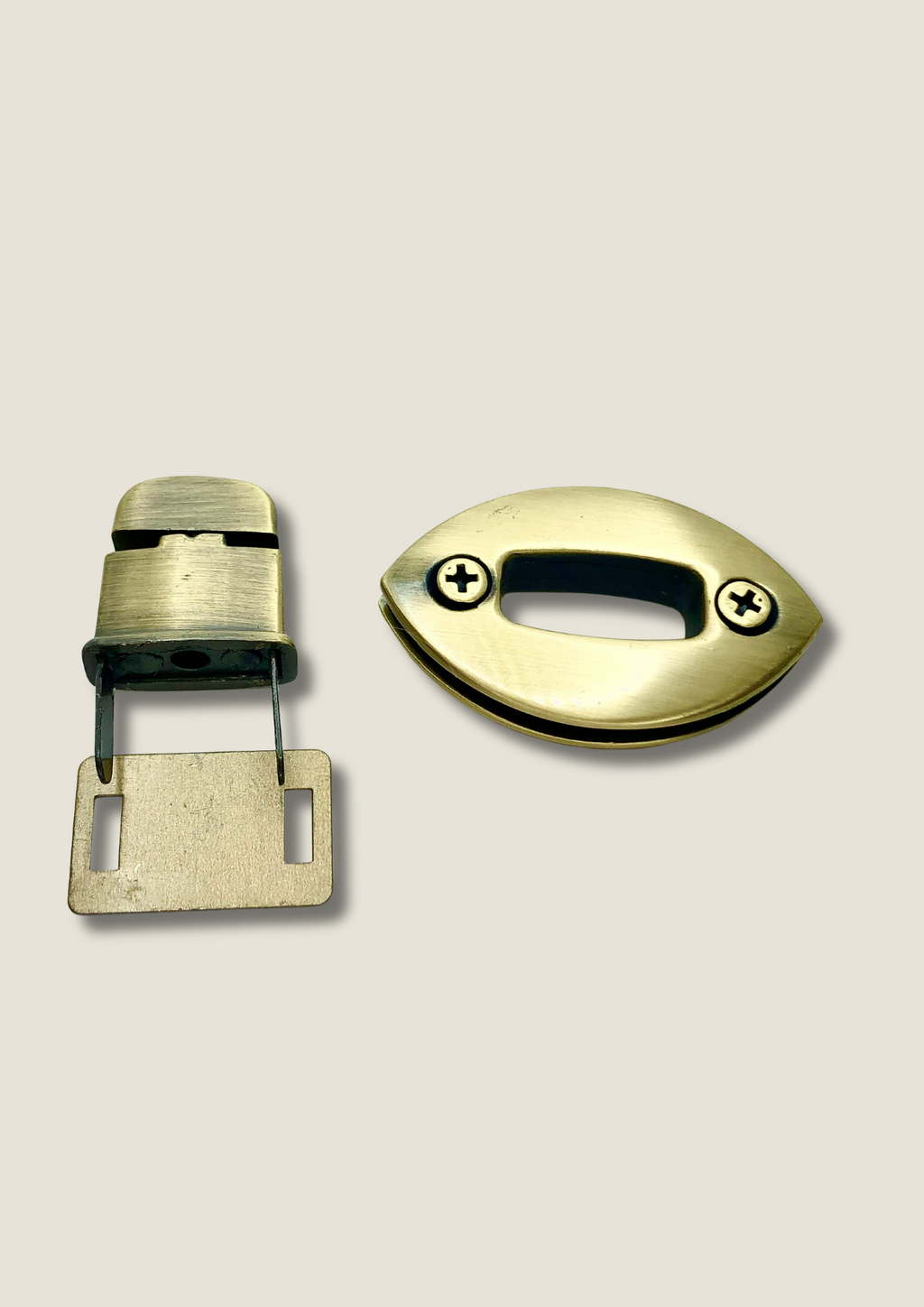 Eye-shape  twist lock Twist lock Malusha Shop.