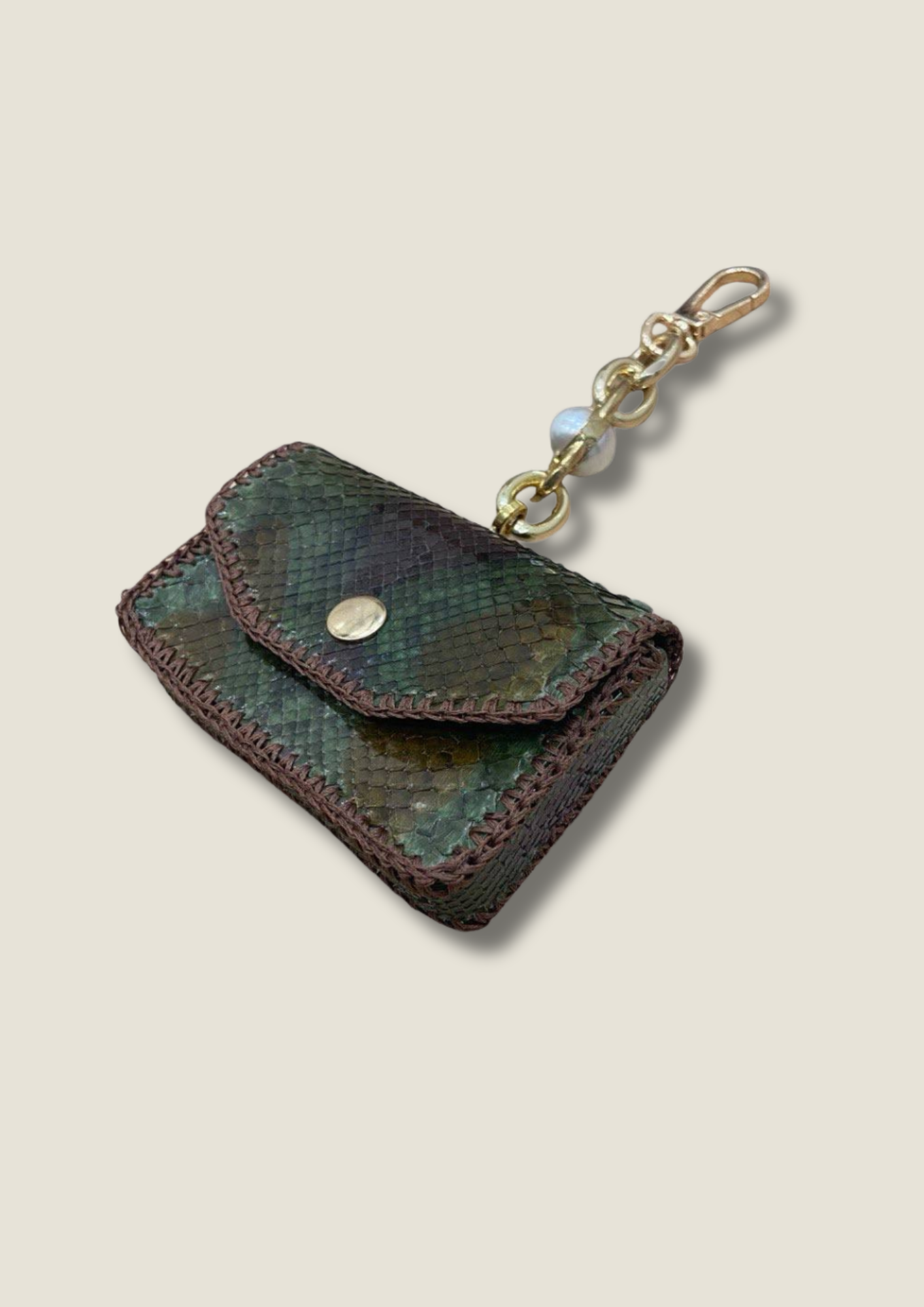 Cardholder with gold chain and swivel hook