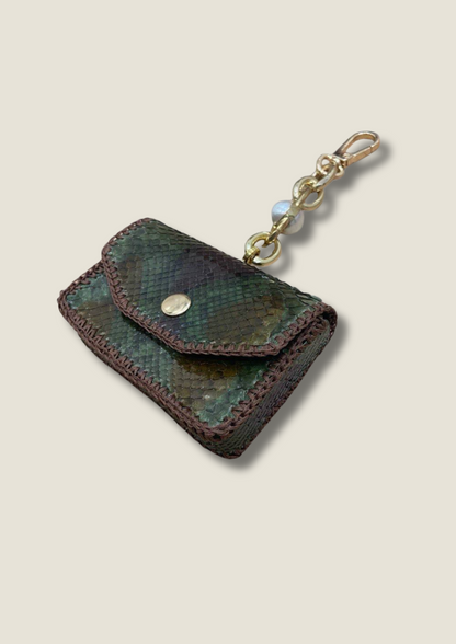 Cardholder with gold chain and swivel hook