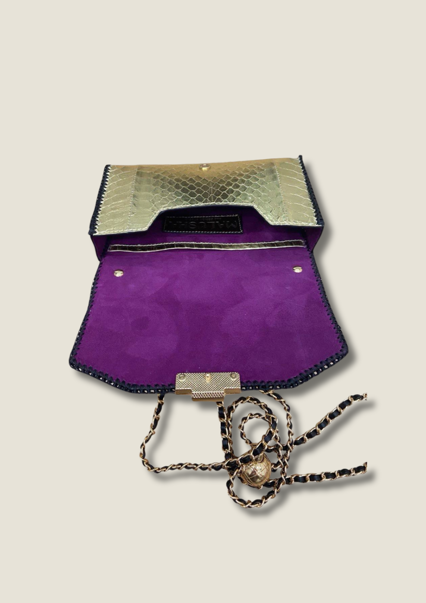 Phone bag with small handle Phone bag Malusha Shop.