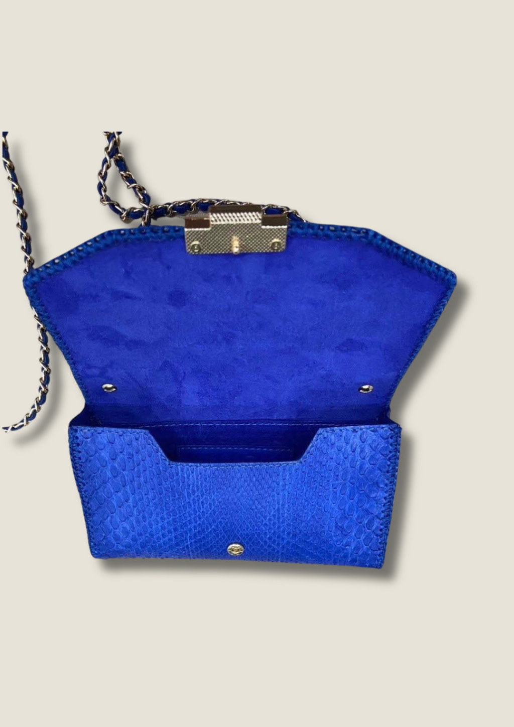 Phone bag with small handle Phone bag Malusha Shop.