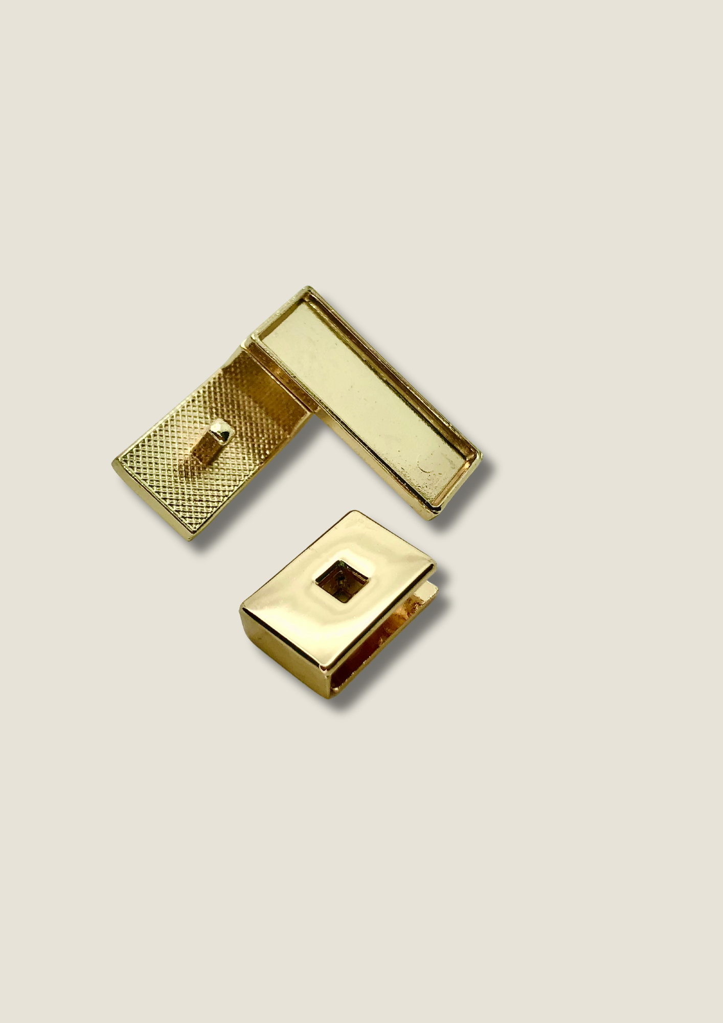Twist lock bag clasp with panel for cover and pin Bag clasp Malusha Shop.