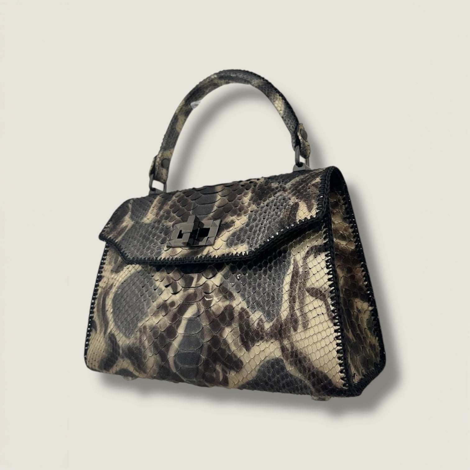 Versatile Classic Leather Bag - Multi-Occasion Handbag